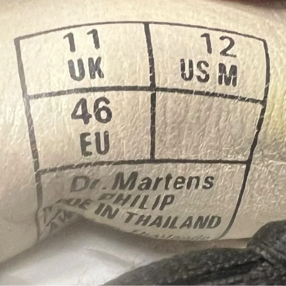 Dr Martens Philip Black Leather Chukka‎ Boots Mens 12 Sneaker Hybrid